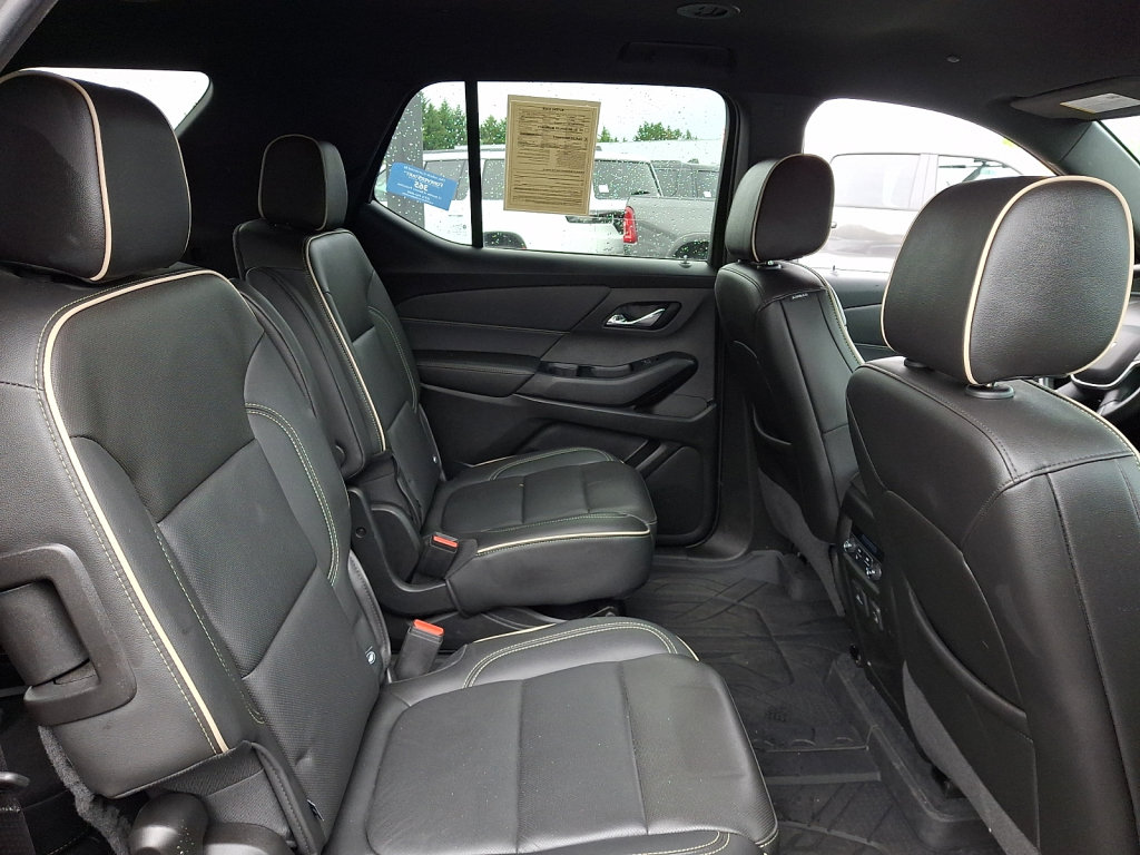 Used 2023 Chevrolet Traverse Premier AWD/4WD image 15