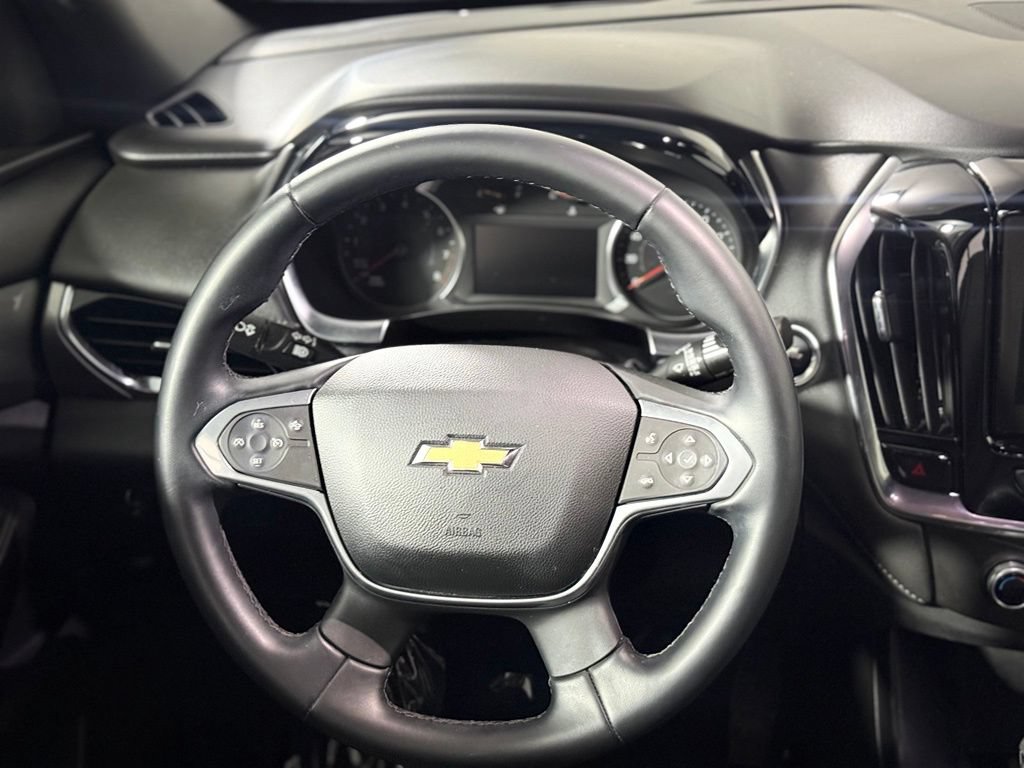 Used 2023 Chevrolet Traverse LT w/ LPO, Cargo Package AWD/4WD image 12