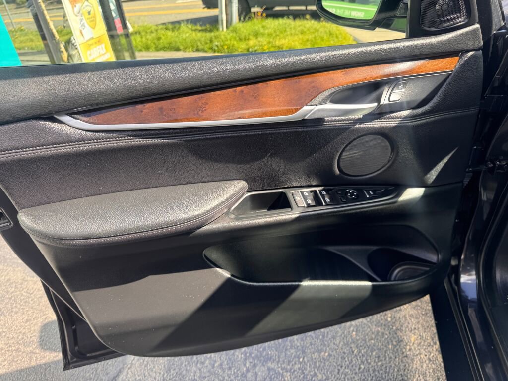 Used 2015 BMW X5 xDrive35i image 15