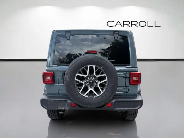 Used 2026 Jeep Wrangler Unlimited Sahara AWD/4WD image 4