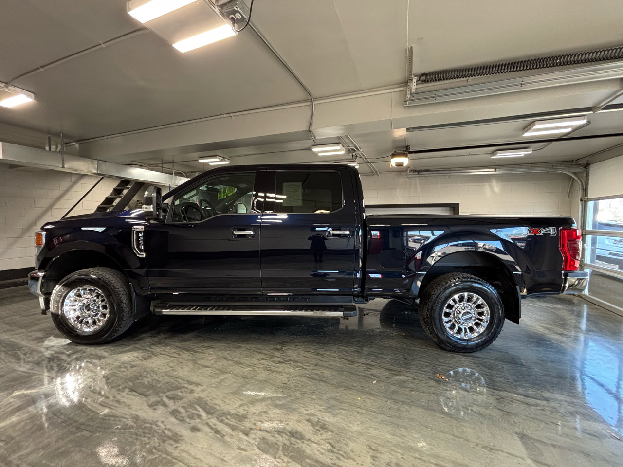 Used 2021 Ford F250 XLT w/ XLT Premium Package image 7