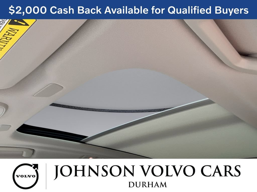 New 2026 Volvo XC60 B5 Ultra w/ Protection Package Premier AWD/4WD image 16