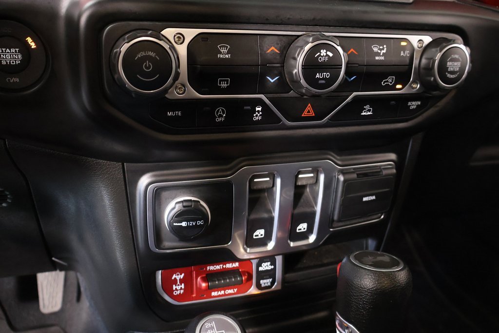 Used 2023 Jeep Wrangler Rubicon image 6