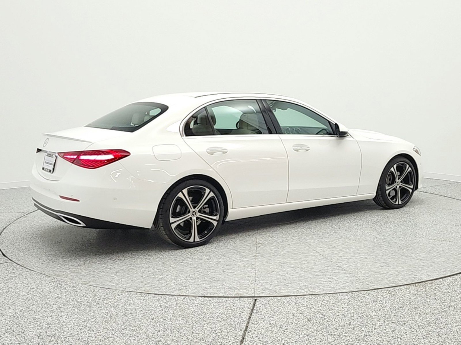 Used 2024 Mercedes-Benz C 300 Sedan image 5