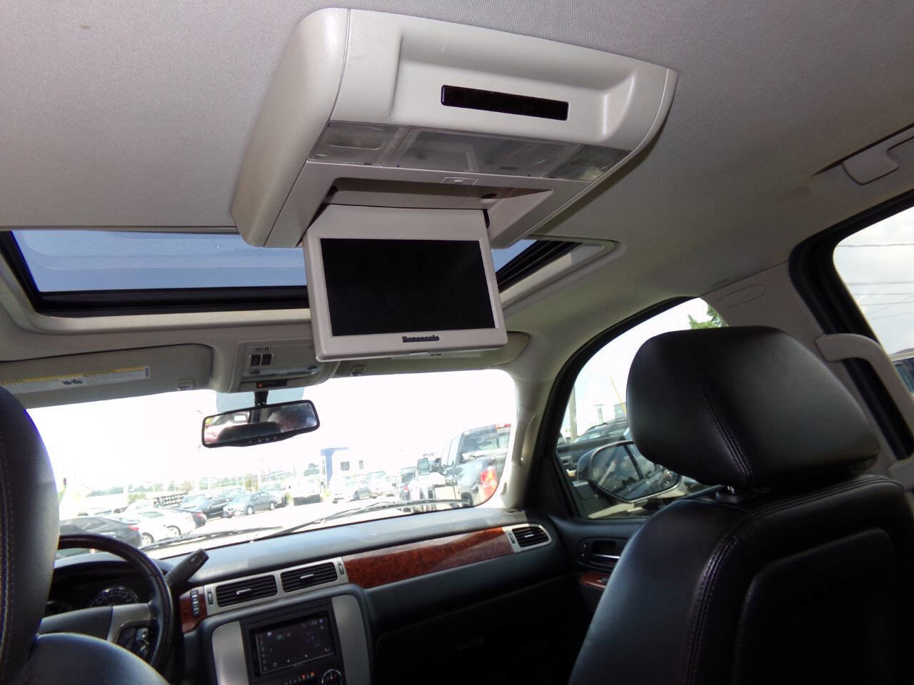 Used 2014 GMC Yukon XL SLT image 17