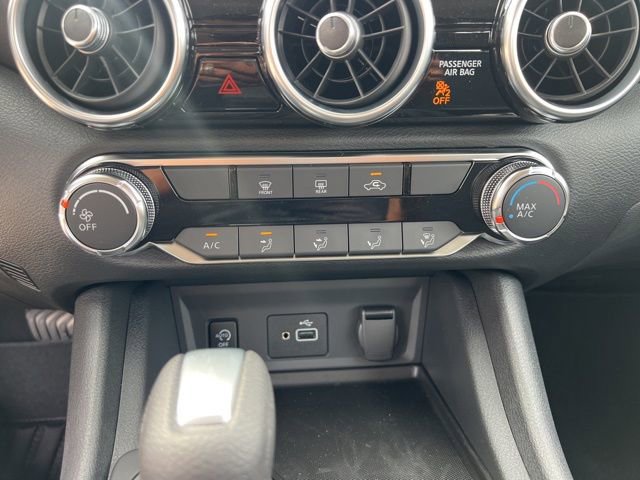 Used 2025 Nissan Sentra S image 15