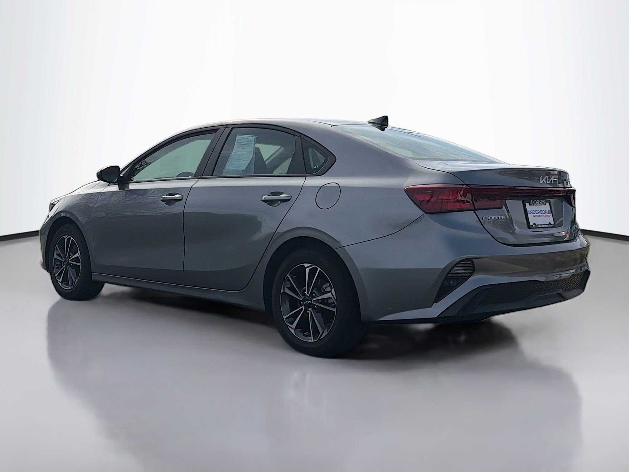 Used 2024 Kia Forte LXS FWD image 11