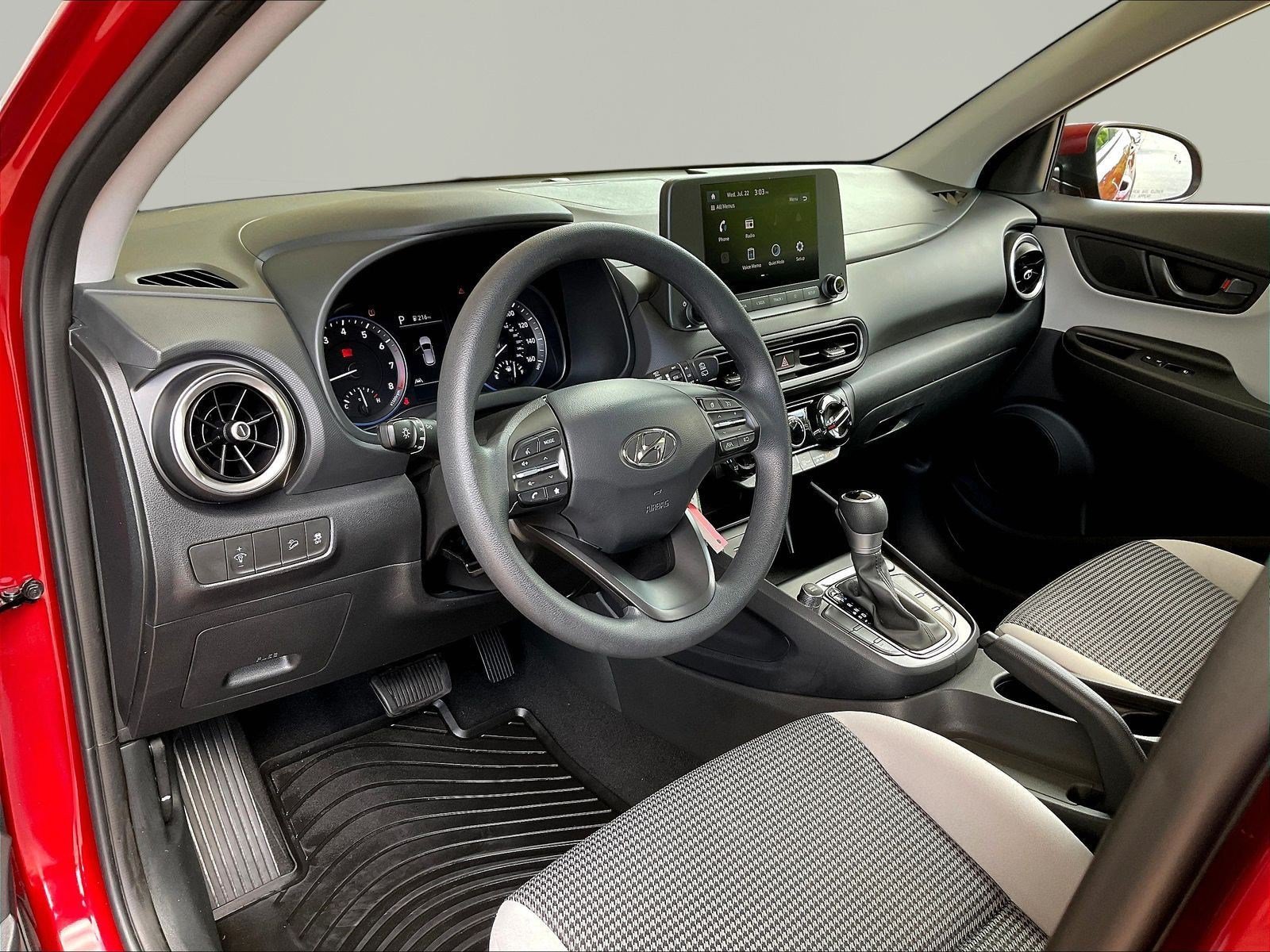 Used 2023 Hyundai Kona SE AWD/4WD image 16