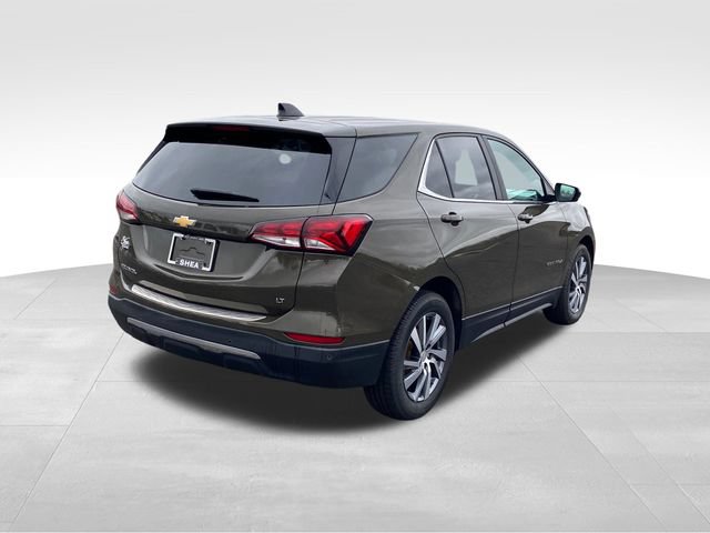 Certified 2024 Chevrolet Equinox LT w/ LPO, Floor Liner Package FWD image 3