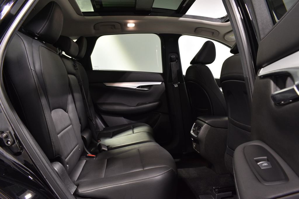 Used 2019 INFINITI QX50 Luxe w/ Navigation Package image 29