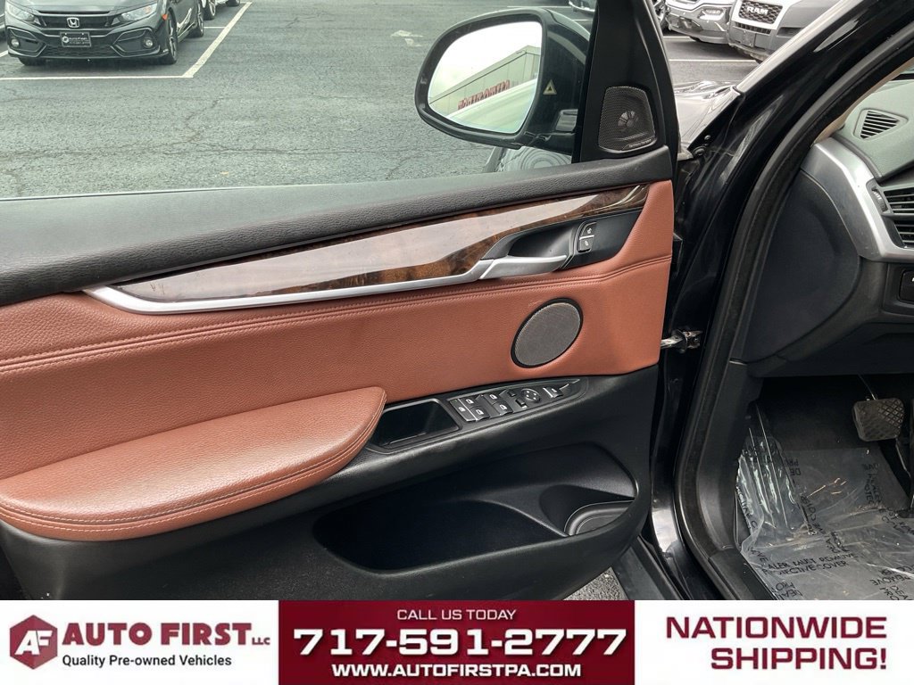 Used 2015 BMW X5 xDrive35d w/ Premium Package AWD/4WD image 5