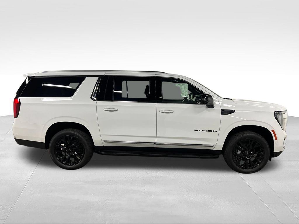 New 2026 GMC Yukon XL Elevation w/ Elevation Premium Package AWD/4WD image 2