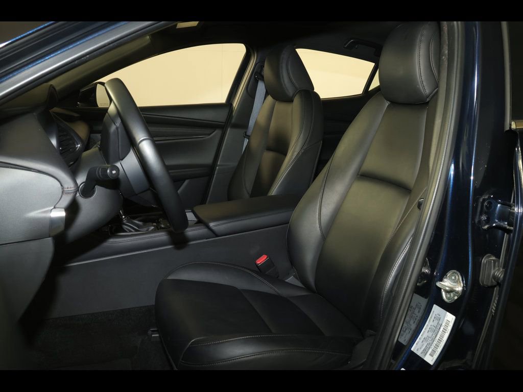 Used 2024 MAZDA MAZDA3 s image 19