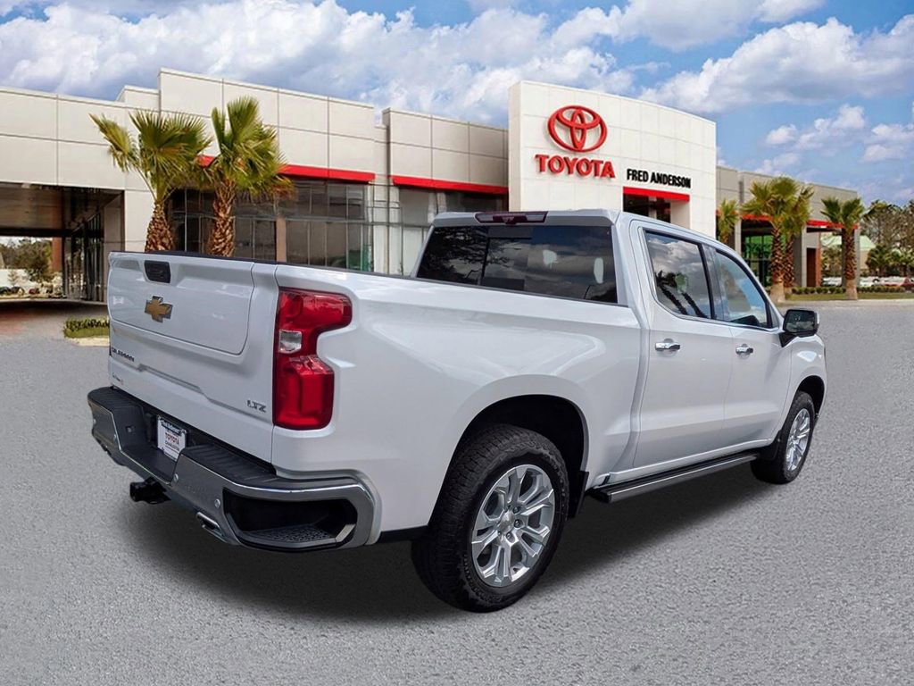 Used 2024 Chevrolet Silverado 1500 LTZ image 4