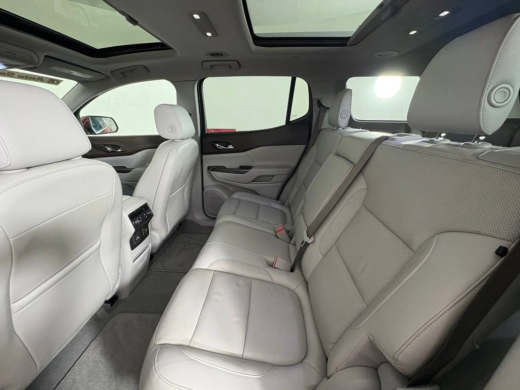 Used 2019 GMC Acadia SLT FWD image 47