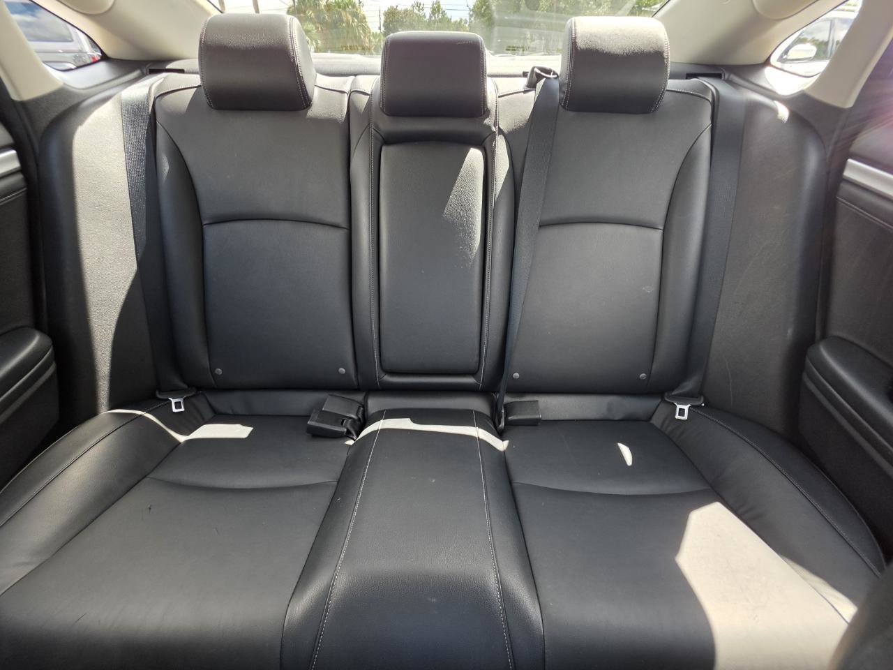 Used 2019 Honda Civic EX-L image 13