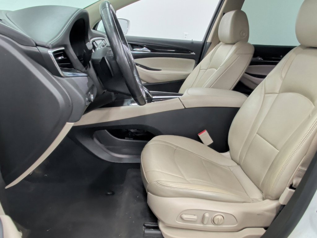 Used 2019 Buick Enclave Essence FWD image 10