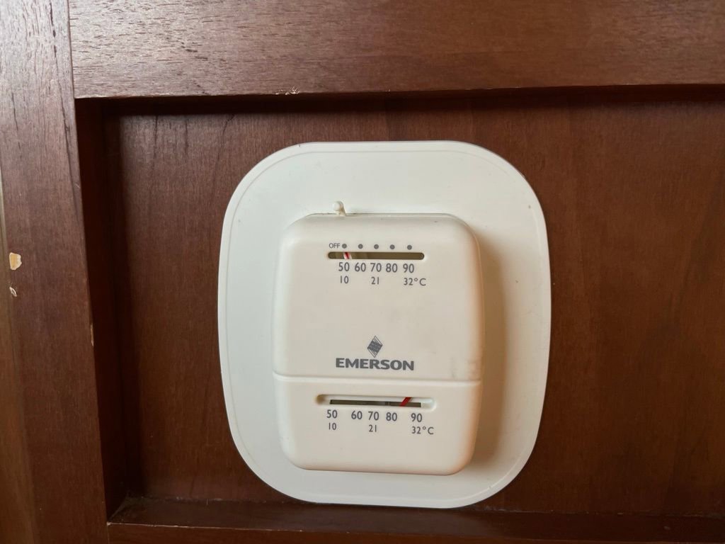 Used 2013 Ford E-450 and Econoline 450 Super Duty w/ Motorhome Prep Pkg RWD image 67