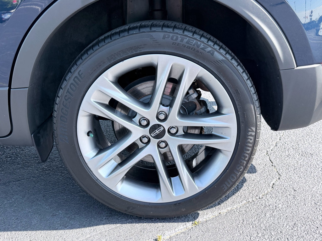 Used 2018 Lincoln MKC Reserve w/ Lincoln MKC Climate Package AWD/4WD image 38