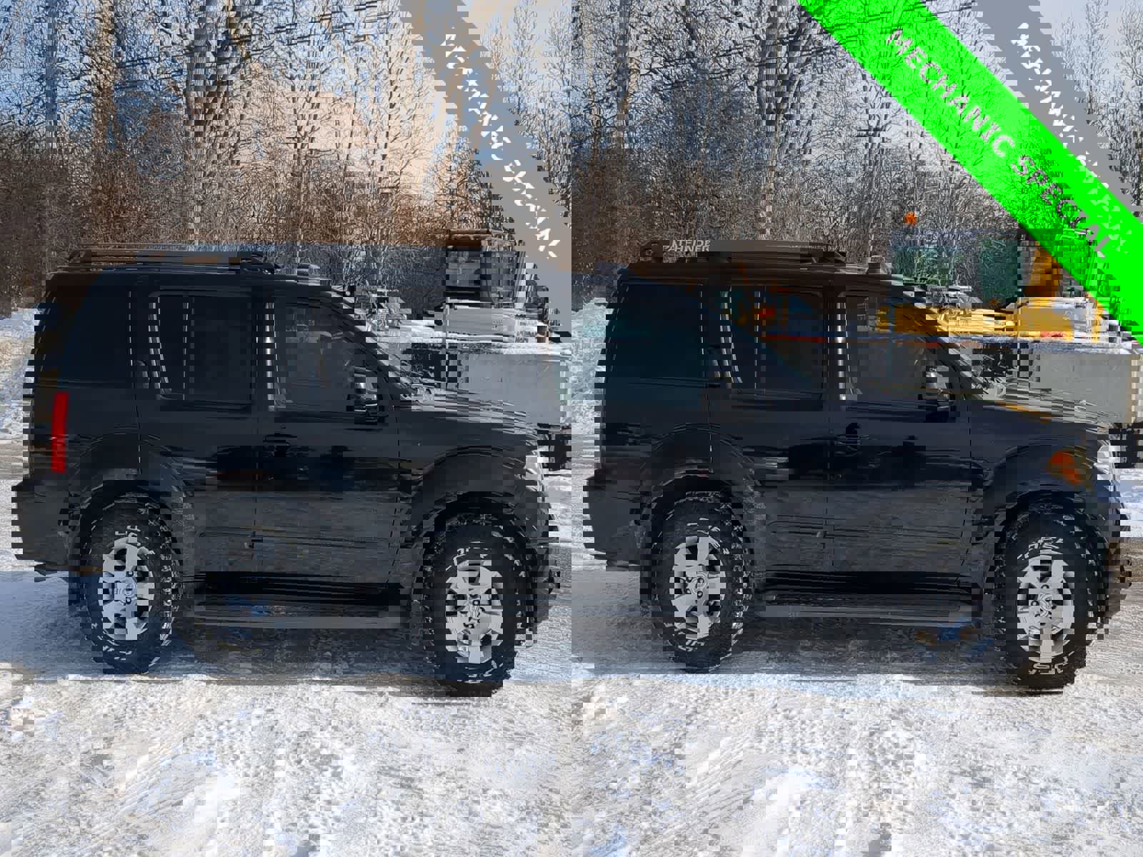 Used 2007 Nissan Pathfinder SE w/ SE Premium Pkg image 15