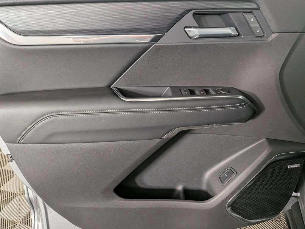 New 2026 GMC Acadia Elevation w/ Black Edition AWD/4WD image 15