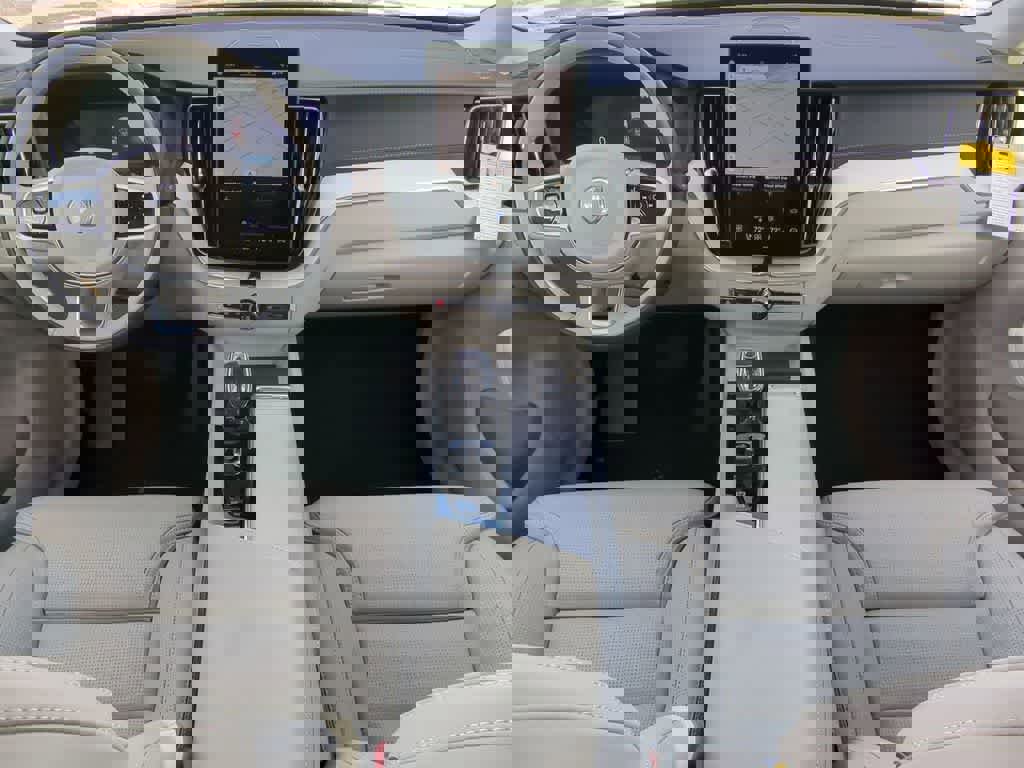 New 2026 Volvo XC60 B5 Ultra w/ Protection Package Premier image 14