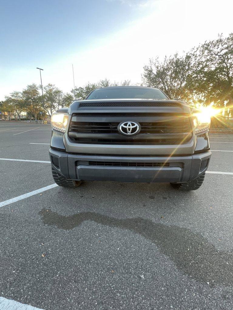 Used 2016 Toyota Tundra SR w/ Tow Package image 3