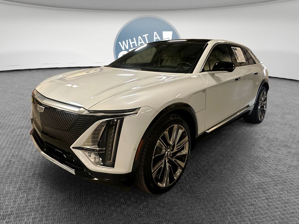 Certified 2026 Cadillac Lyriq Signature Luxury w/ Nappa Leather Package AWD/4WD image 9