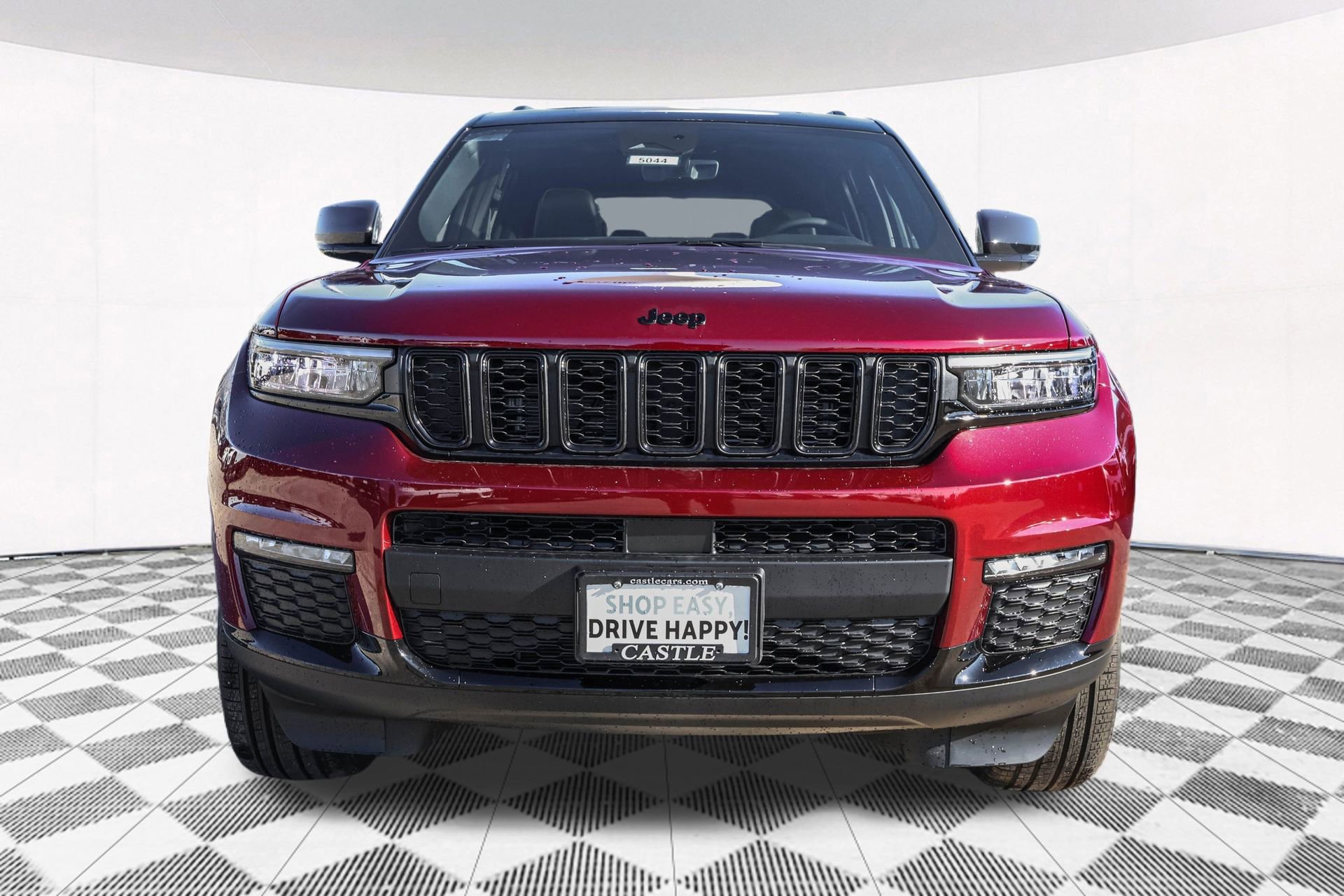 New 2025 Jeep Grand Cherokee L Limited w/ Trailer Tow Package image 10