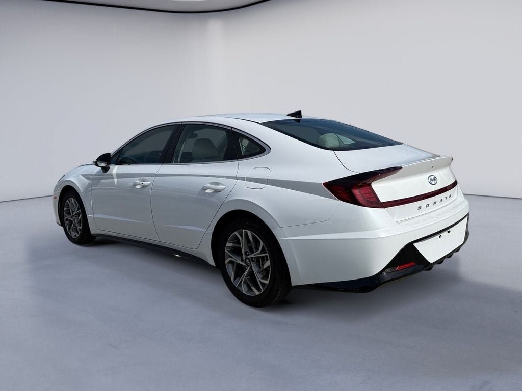 Used 2023 Hyundai Sonata SEL w/ Cargo Package FWD image 3