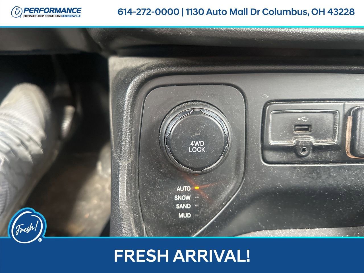 Used 2015 Jeep Renegade Latitude image 20