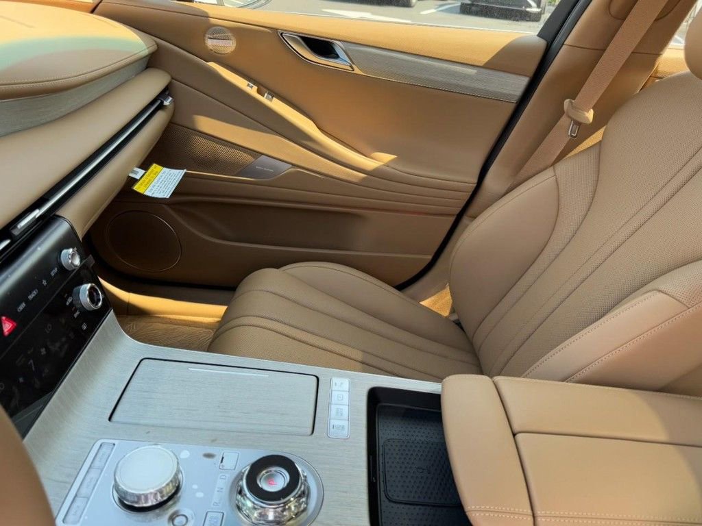 New 2026 Genesis G80 2.5T Advanced image 9