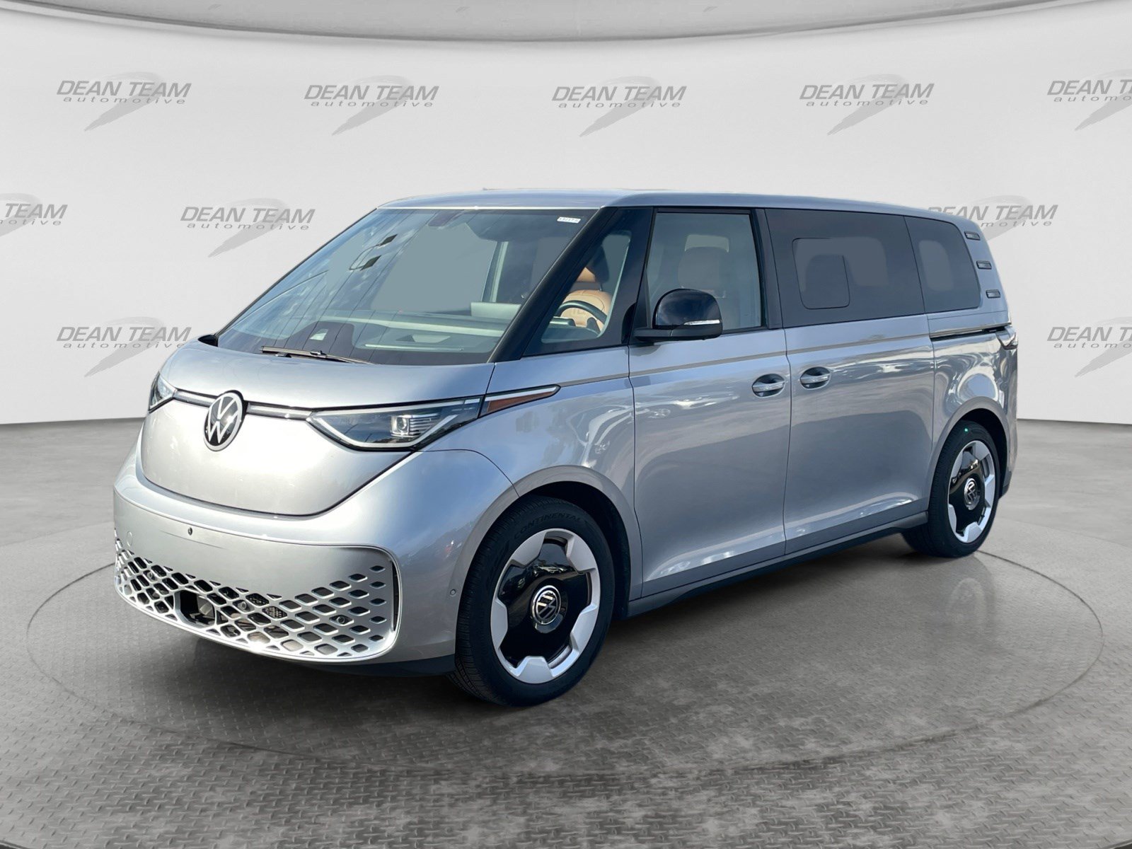 Used 2025 Volkswagen ID. Buzz Pro S Plus AWD/4WD image 3