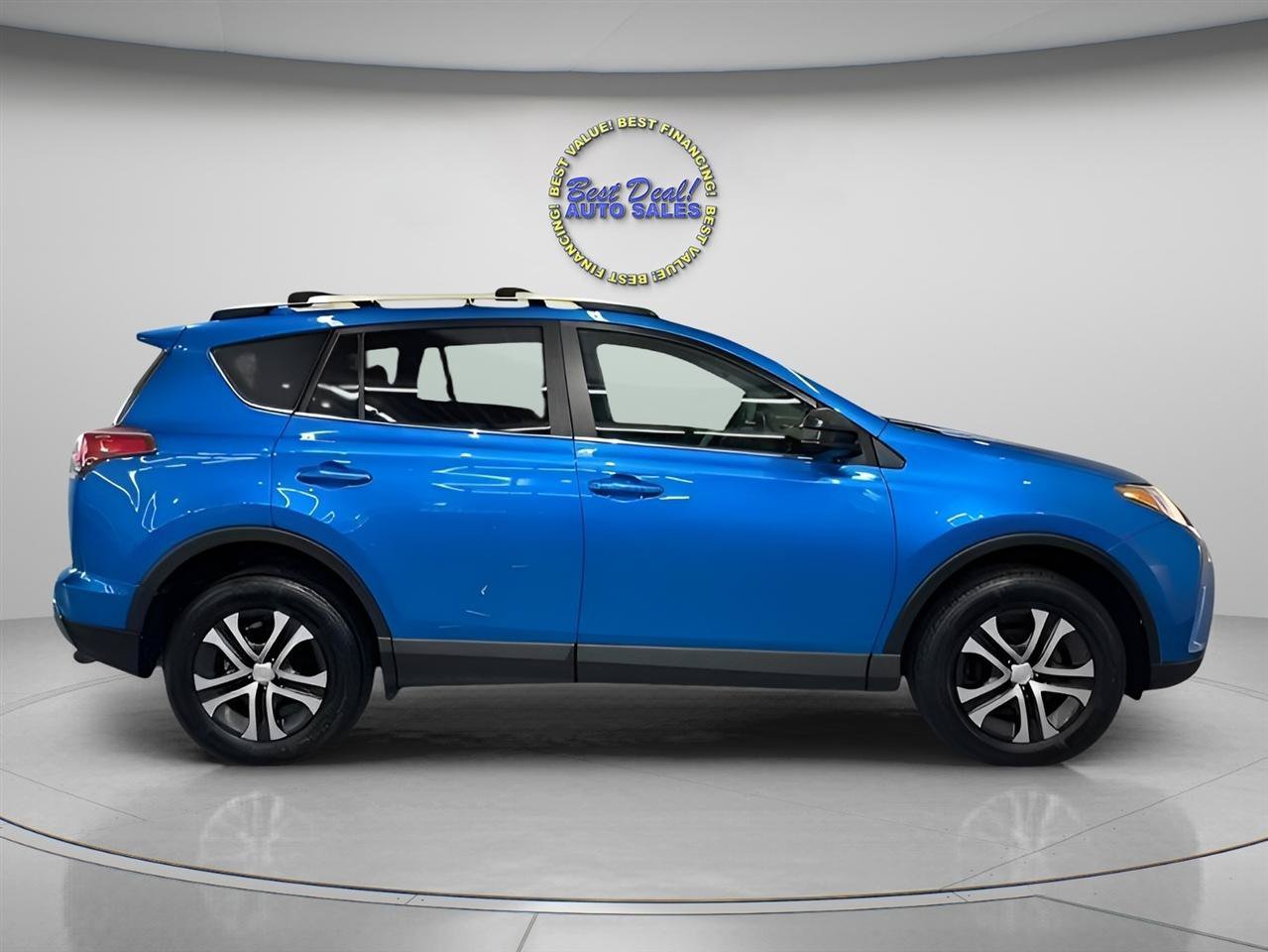 Used 2016 Toyota RAV4 LE AWD/4WD image 6