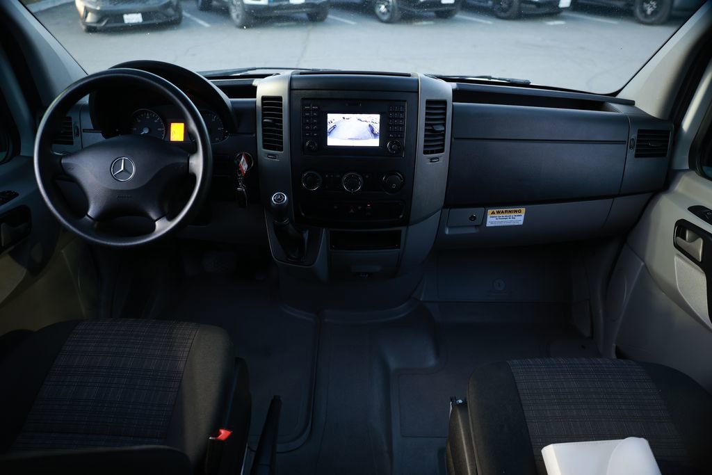 Used 2018 Mercedes-Benz Sprinter 3500 image 23