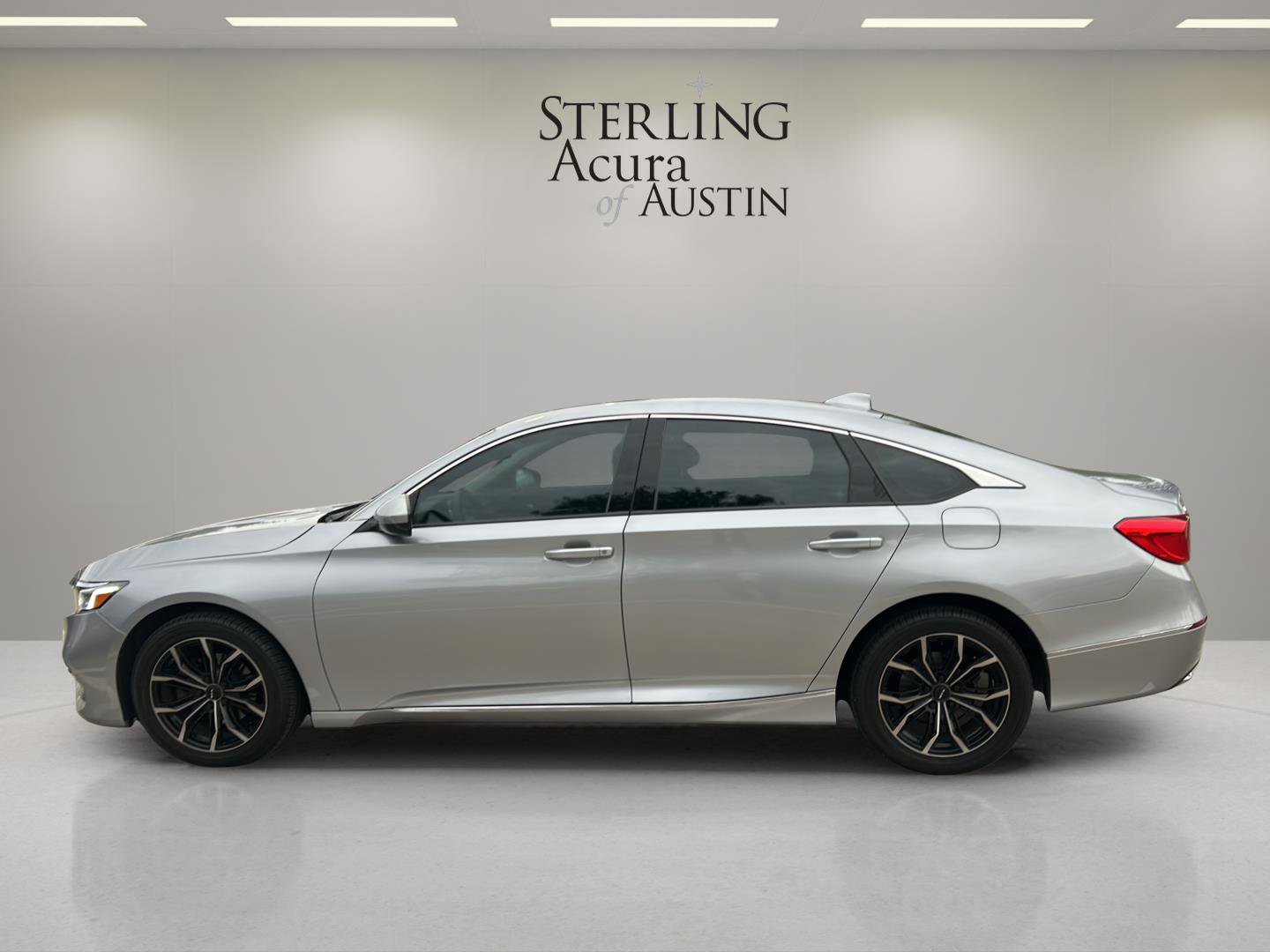 Used 2020 Honda Accord EX image 8