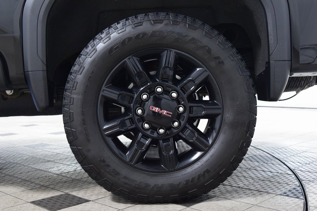 Used 2024 GMC Sierra 2500 AT4 w/ Technology Package image 27