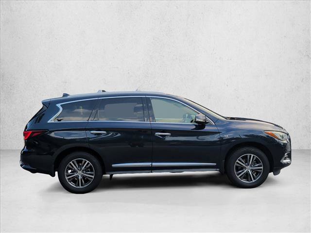Used 2017 INFINITI QX60 Luxe w/ Premium Plus Package AWD/4WD image 4