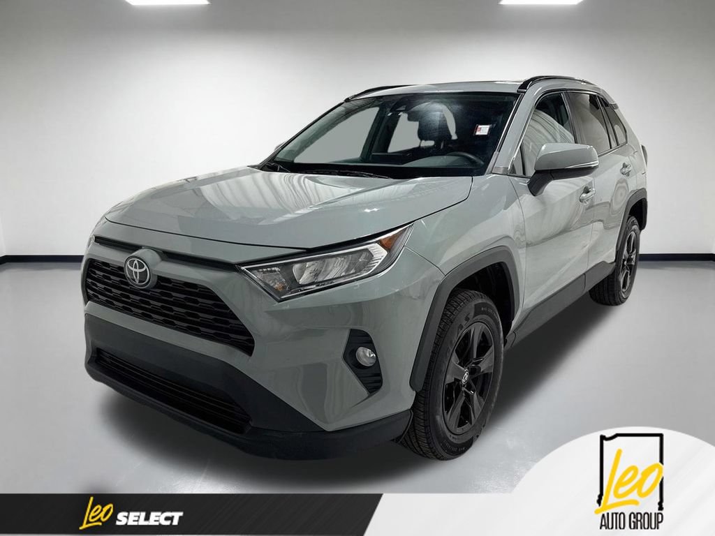 Used 2021 Toyota RAV4 XLE w/ Convenience Package AWD/4WD image 1