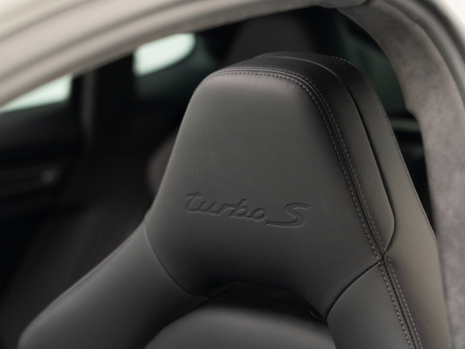 Certified 2021 Porsche Panamera Turbo S image 19