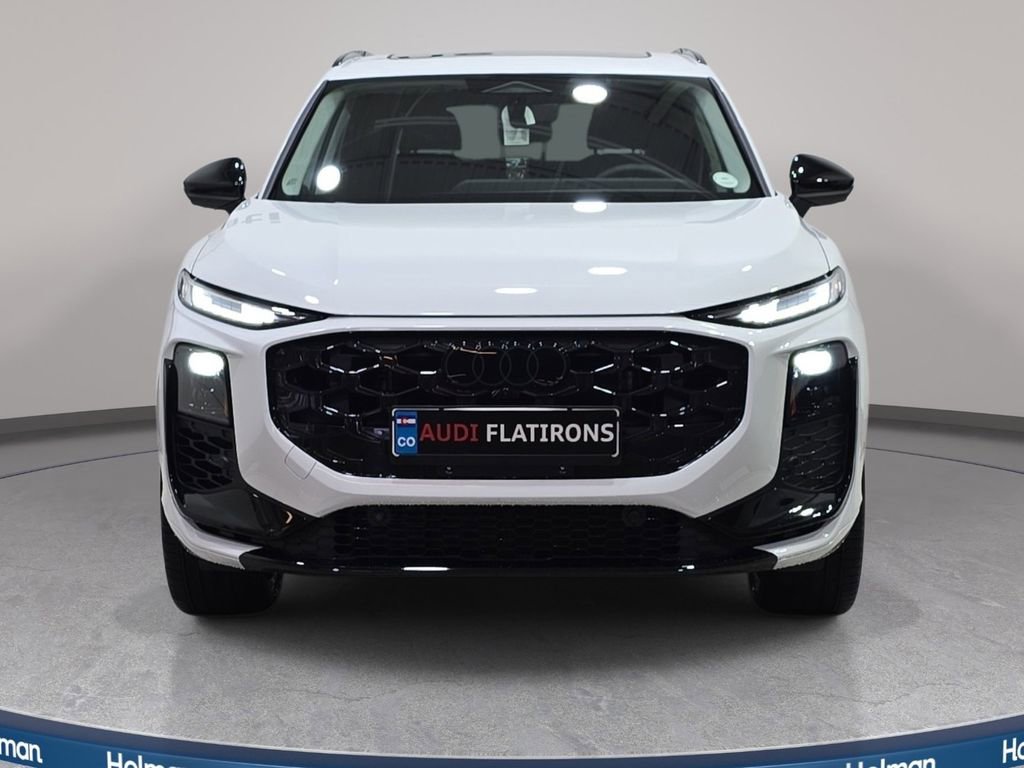 New 2026 Audi Q3 quattro 2.0T image 2