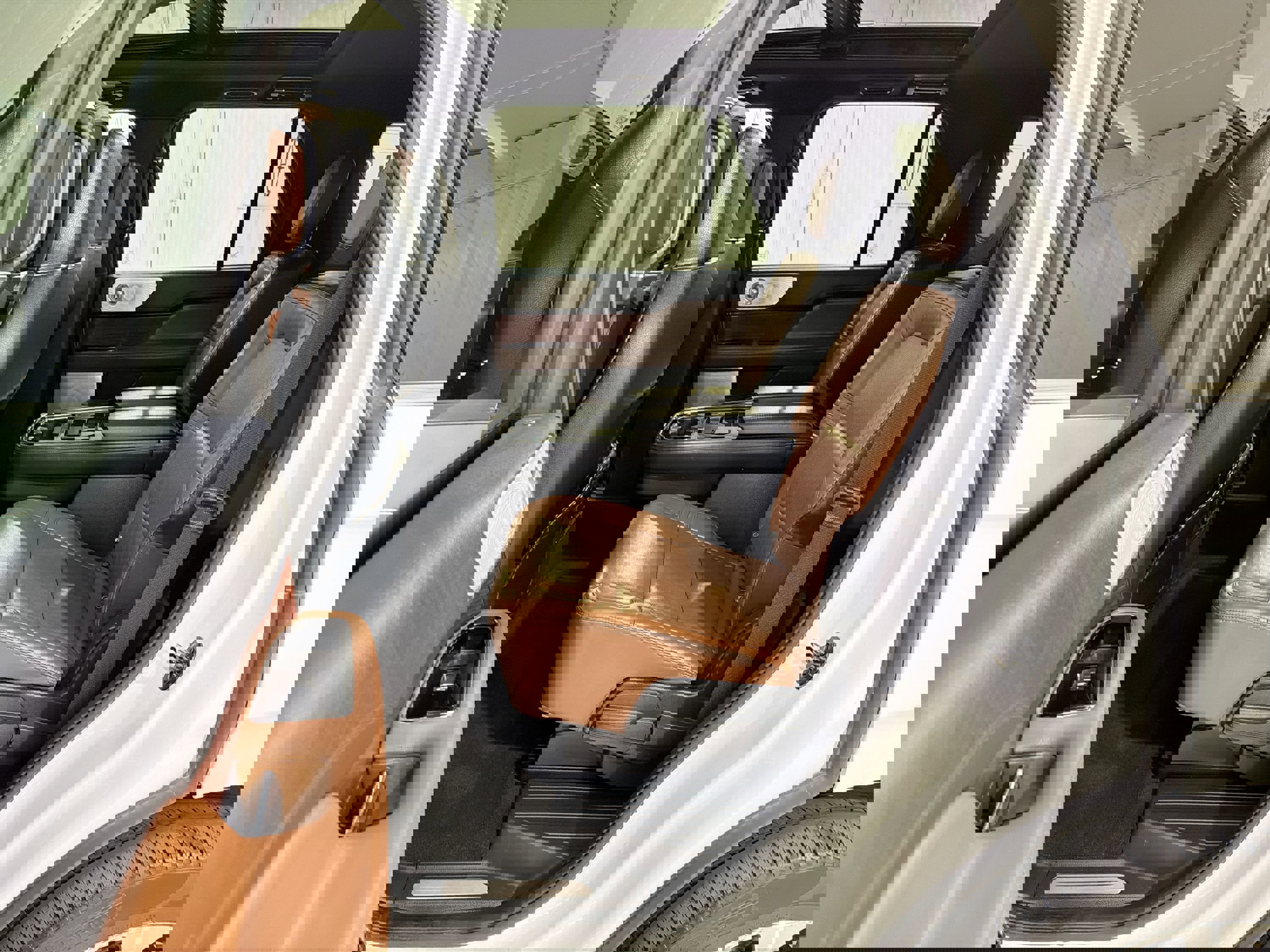 Used 2023 Lincoln Navigator Reserve image 25