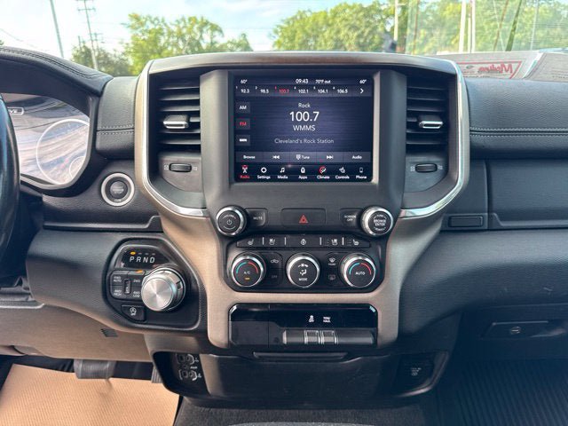 Used 2021 RAM 1500 Laramie AWD/4WD image 14