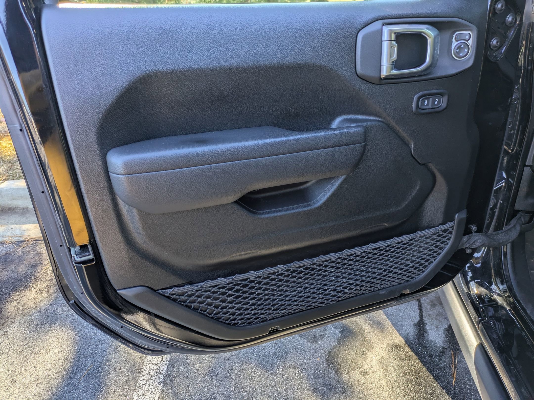 Used 2023 Jeep Gladiator Rubicon w/ Trailer Tow Package image 10