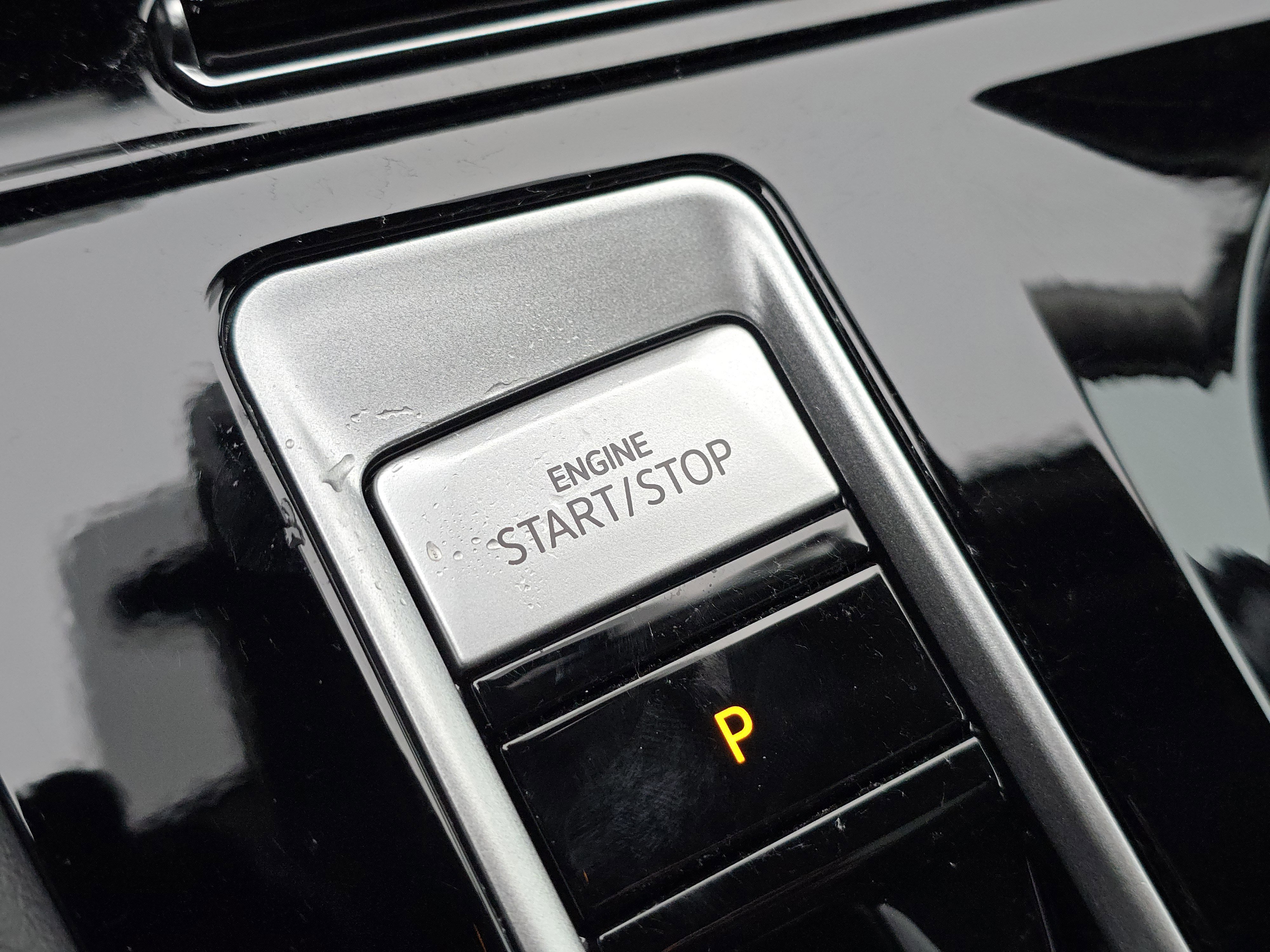 New 2026 Volkswagen Atlas SEL image 25