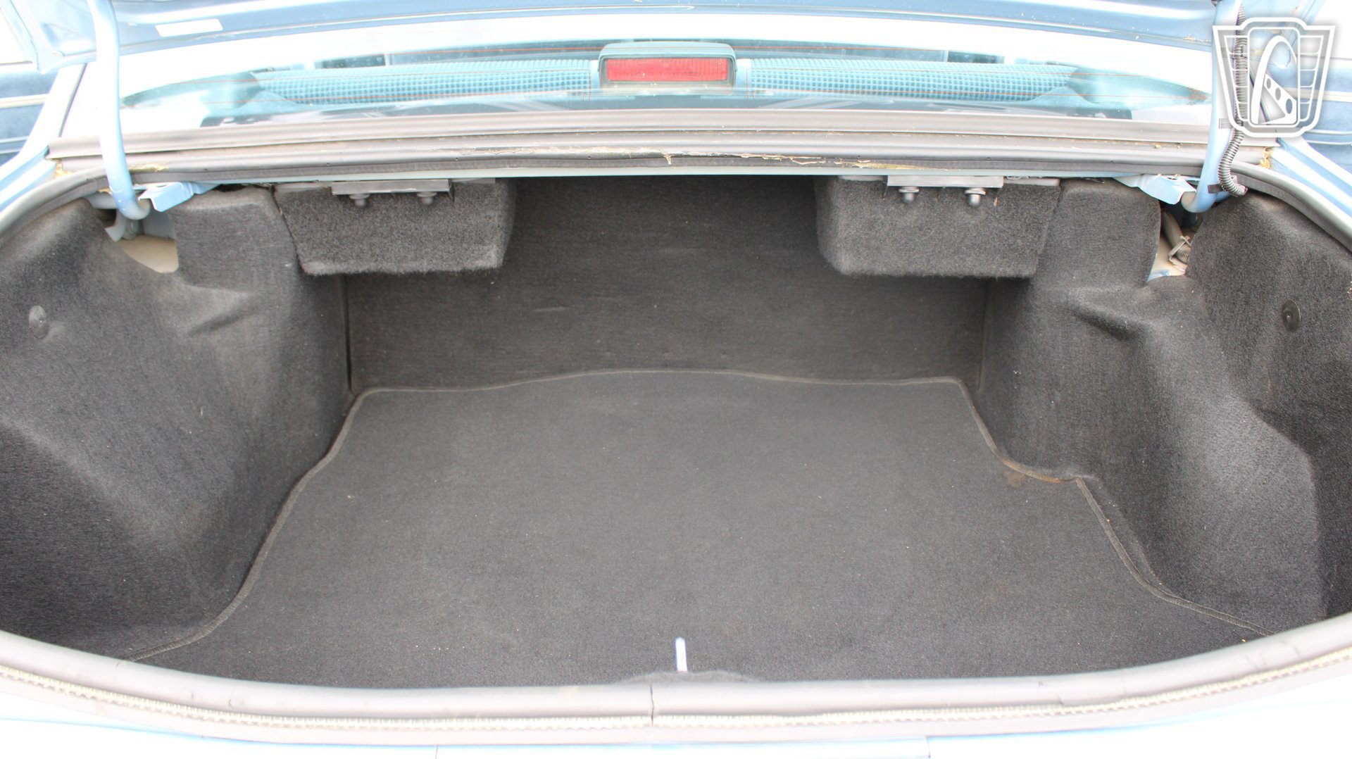 Used 1990 Buick Le Sabre Custom FWD image 10