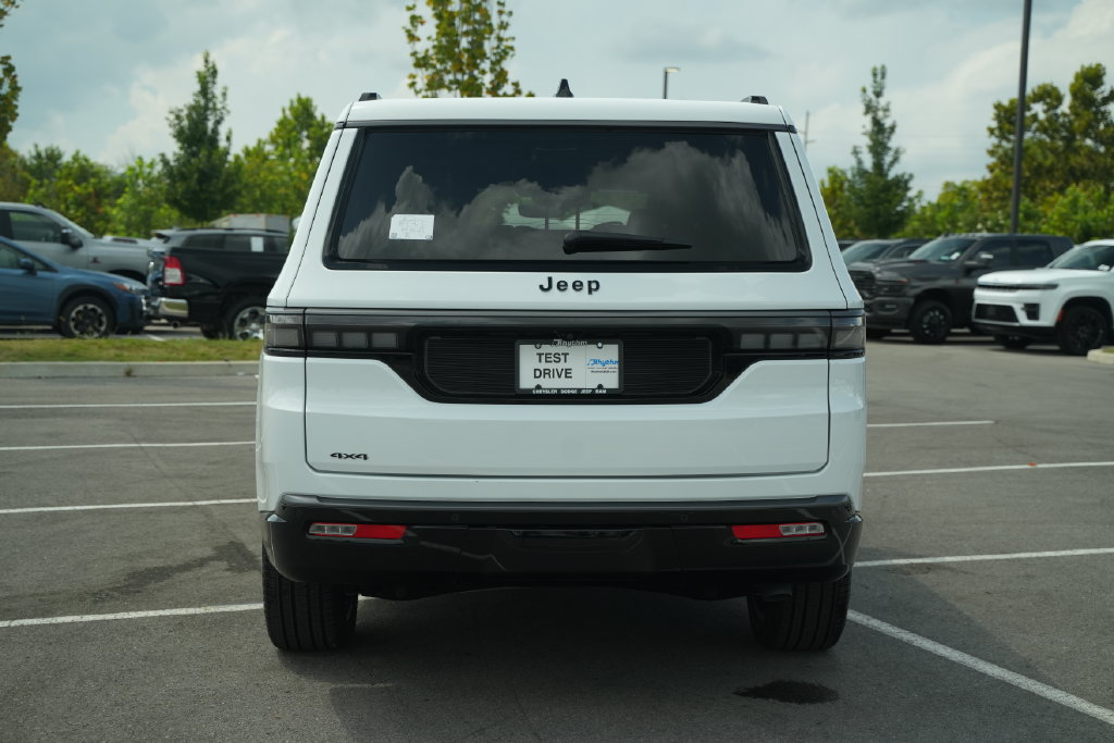 New 2026 Jeep Grand Wagoneer Limited AWD/4WD image 6