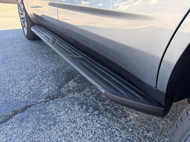 New 2026 Chevrolet Tahoe LS w/ LPO, Dark Essentials Package AWD/4WD image 20