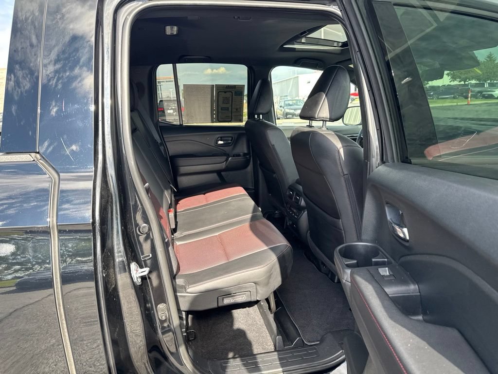 Certified 2024 Honda Ridgeline Black Edition image 37