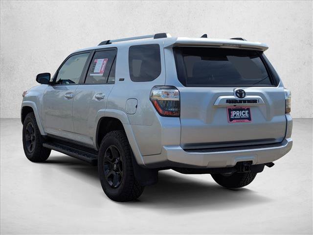 Used 2022 Toyota 4Runner SR5 AWD/4WD image 8